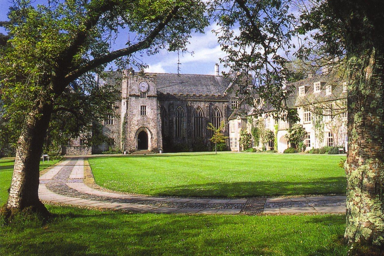 Dartington Hall Totnes Zewnętrze zdjęcie